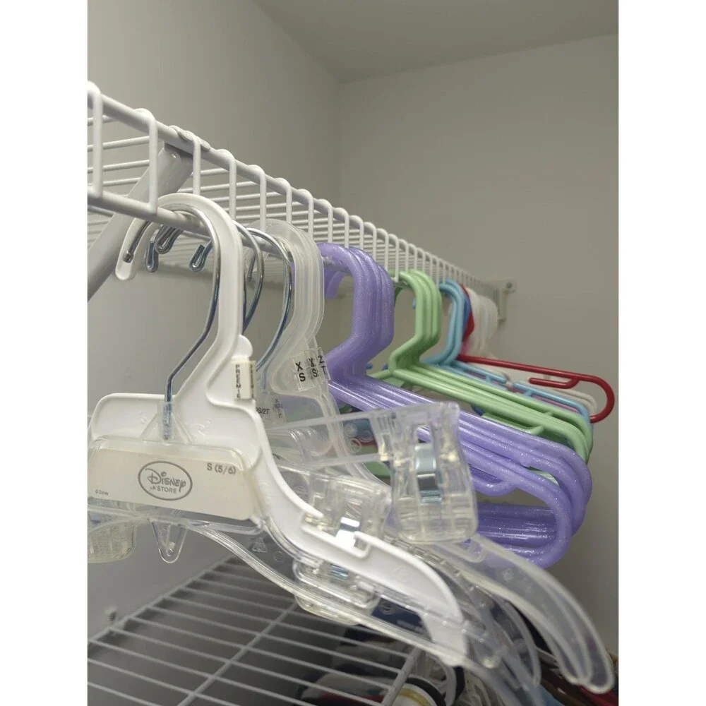 Children's/Baby Plastic Hangers Lot Of 48 (Multicolored)